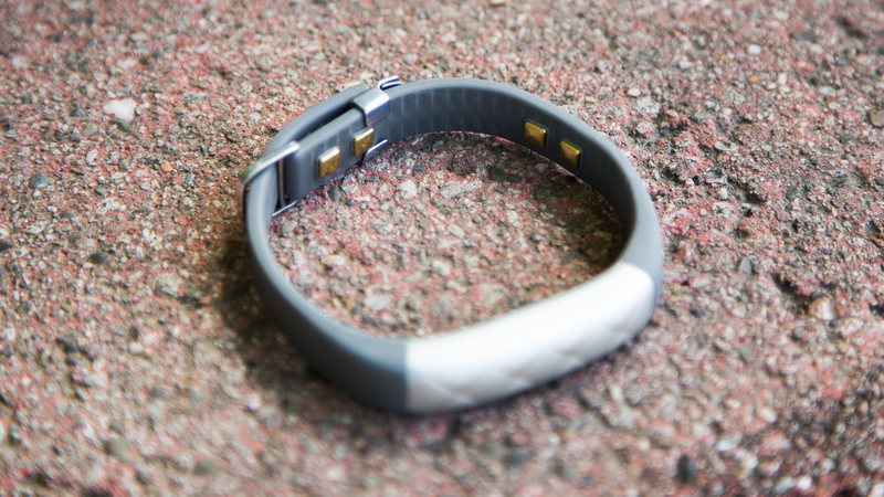 Illustration for article titled Jawbone UP3 Review: A Fitness Fiasco